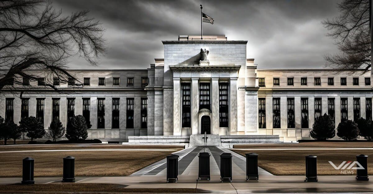 Waller Rules Out Nothing: Fed Hike Risk Returns as Iran War Stalls Disinflation